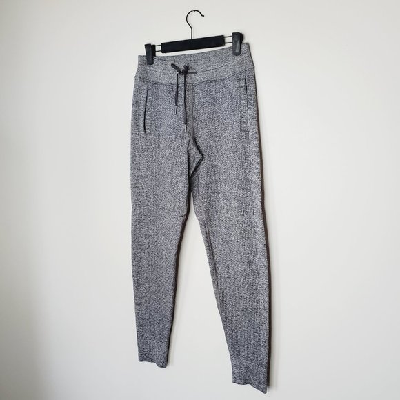 Lululemon Relaxed Fit Jogger Engineered Warmth Yoga Athletic Lounge Grey 4 - Picture 3 of 11